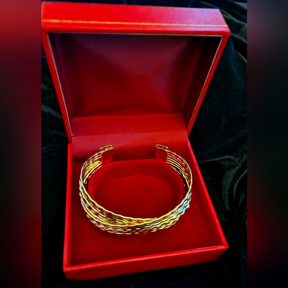 New Golden Cuff Bracelet | Chunky Wide Metal Gold Cuff